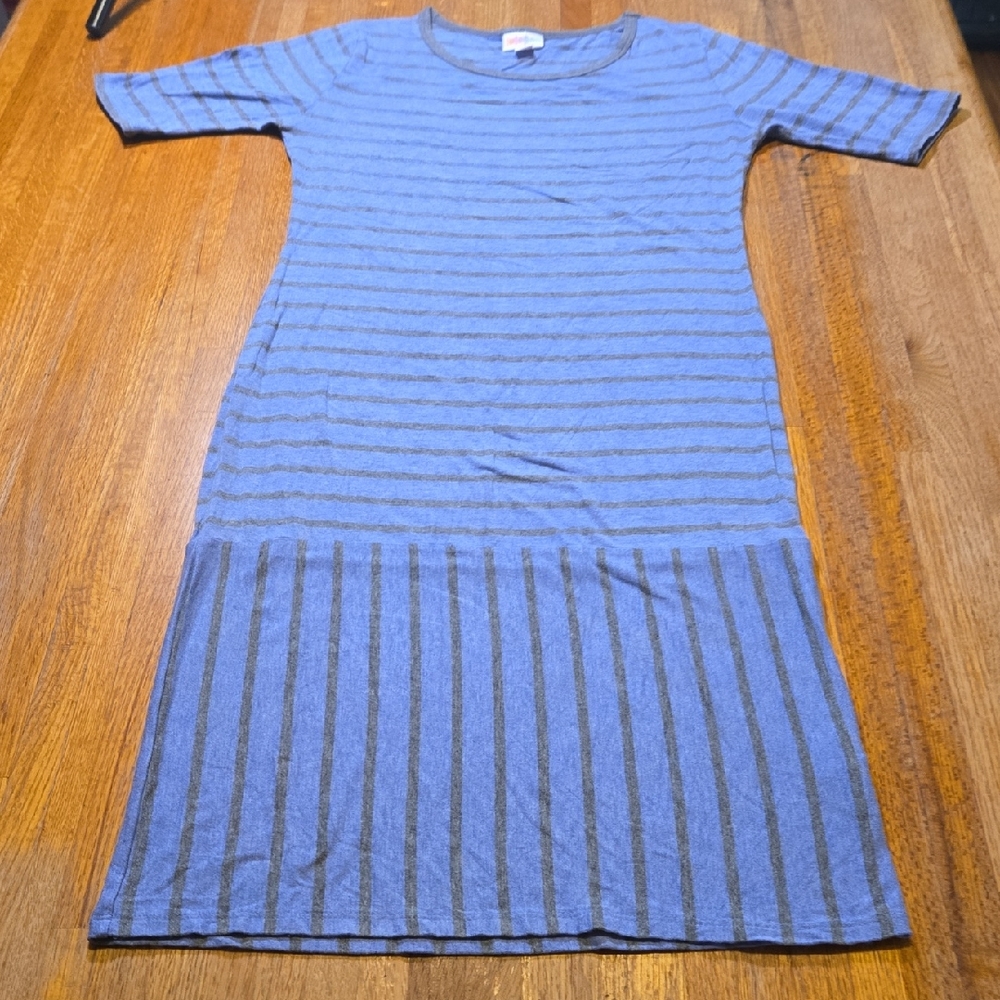 LuLaRoe Women Small Julia Purple Gray Striped Soft Stretch‎ Fitted Midi Dress